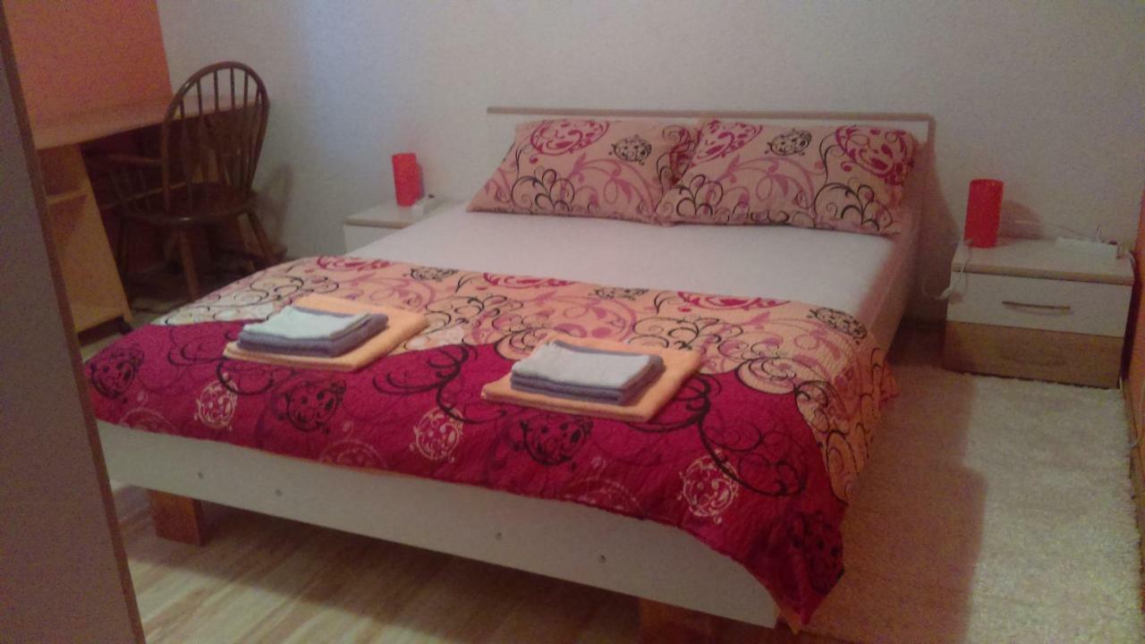 Apartman Franjicic Korenica Buitenkant foto